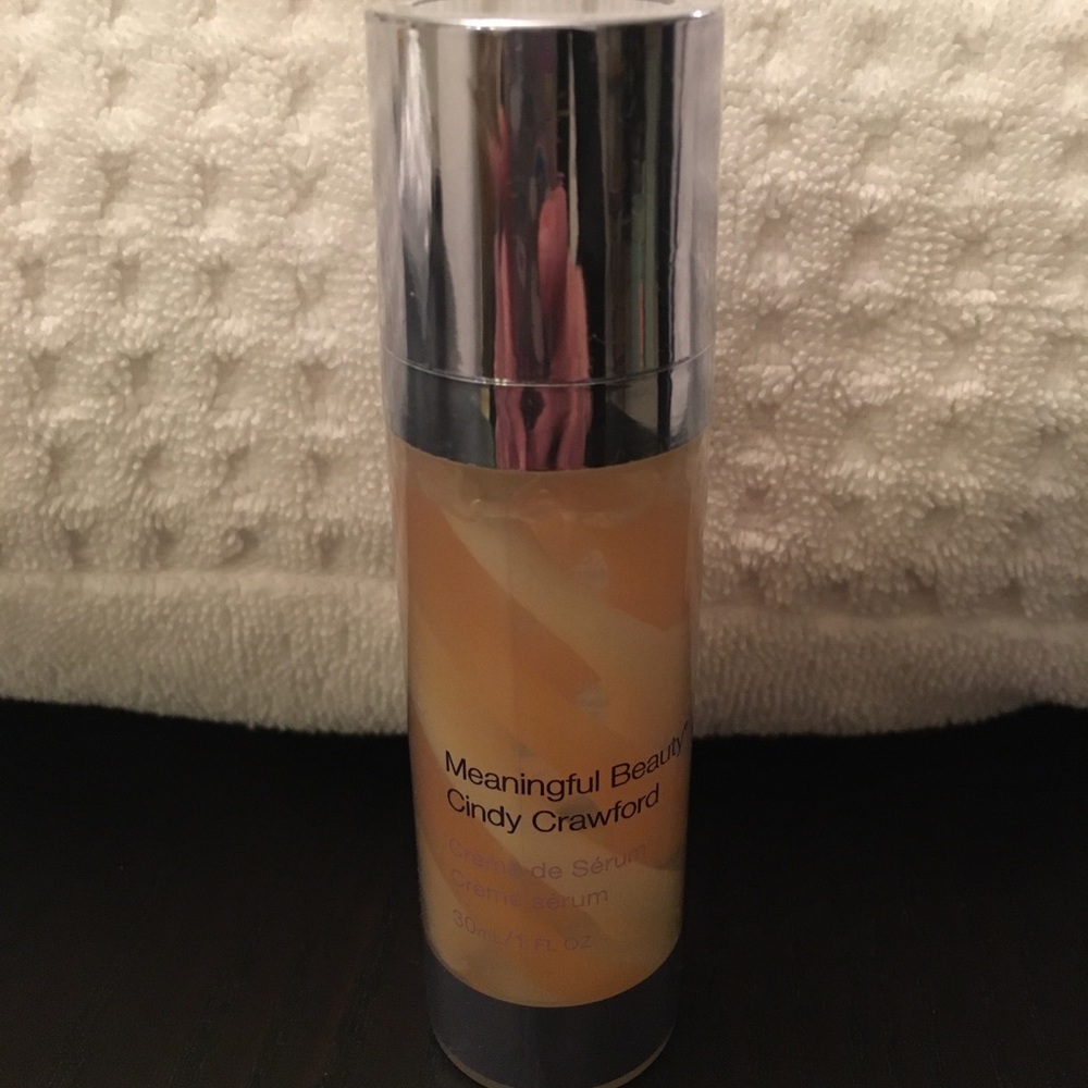 Cindy Crawford Meaningful Beauty Creme de Serum